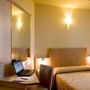 hotel-noce.it-lombardy.com/